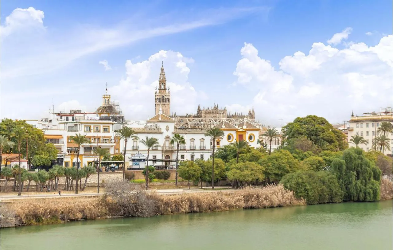 1 Bedroom Awesome Apartment In Sevilla Spain
